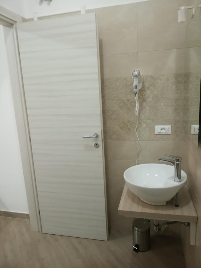 Mediterranea Guest House Porto Cesareo Exterior foto